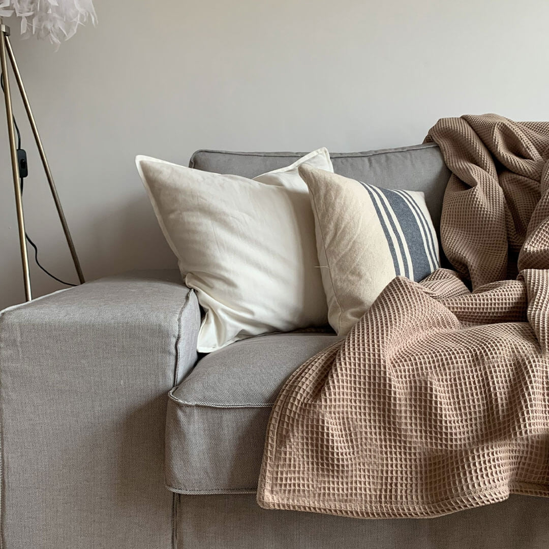 Kuscheldecke Zoe Latte-Sandweiss 145 x 210 cm - Image 4